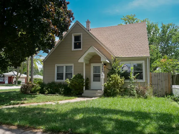 3545 Emerson St, Franklin Park, IL 60131