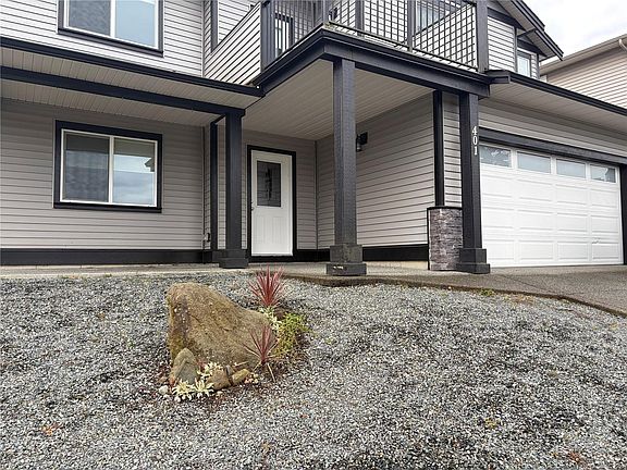 2nd image of 401 Cambie Rd