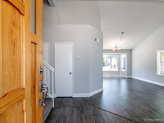 2nd image of 1541 Merlot Ct