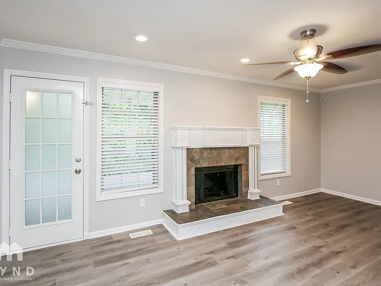 1625 Cumberland Club Rd SW — Photo 4