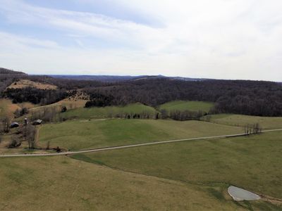 1121 Hollis Judd Rd, Yosemite, KY, 42566