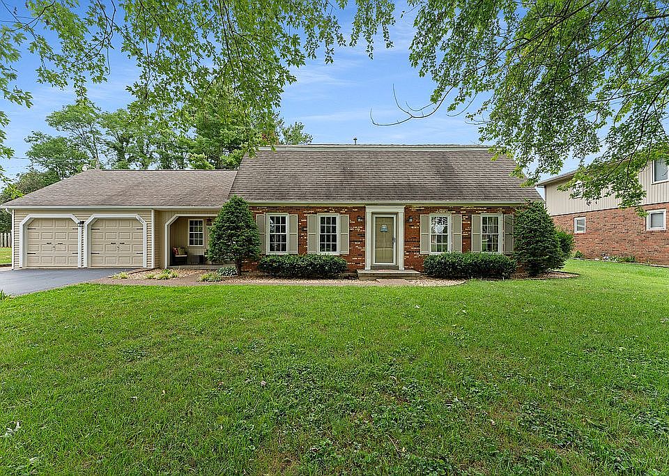 1st image of 1011 Greenview Dr