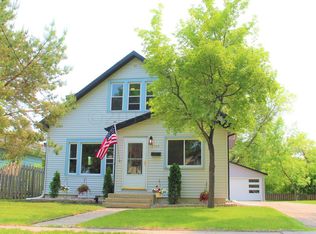 1504 2nd Ave S, Fargo, ND 58103