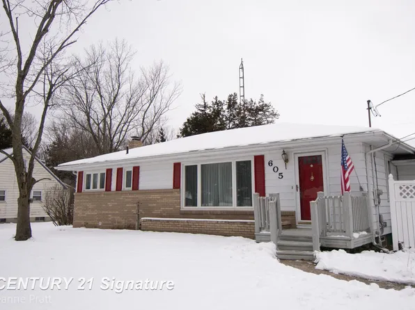 605 Hut West Dr, Flushing, MI 48433