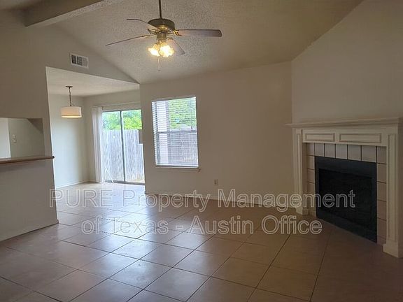 3rd image of 1224 Orchard Park Cir
