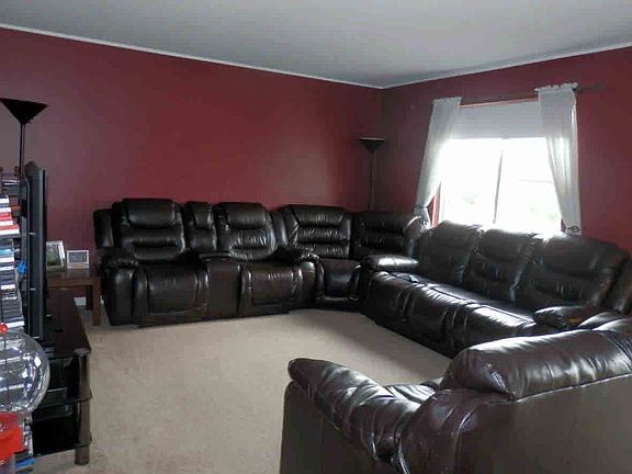 3rd image of 8866 Mikado Dr