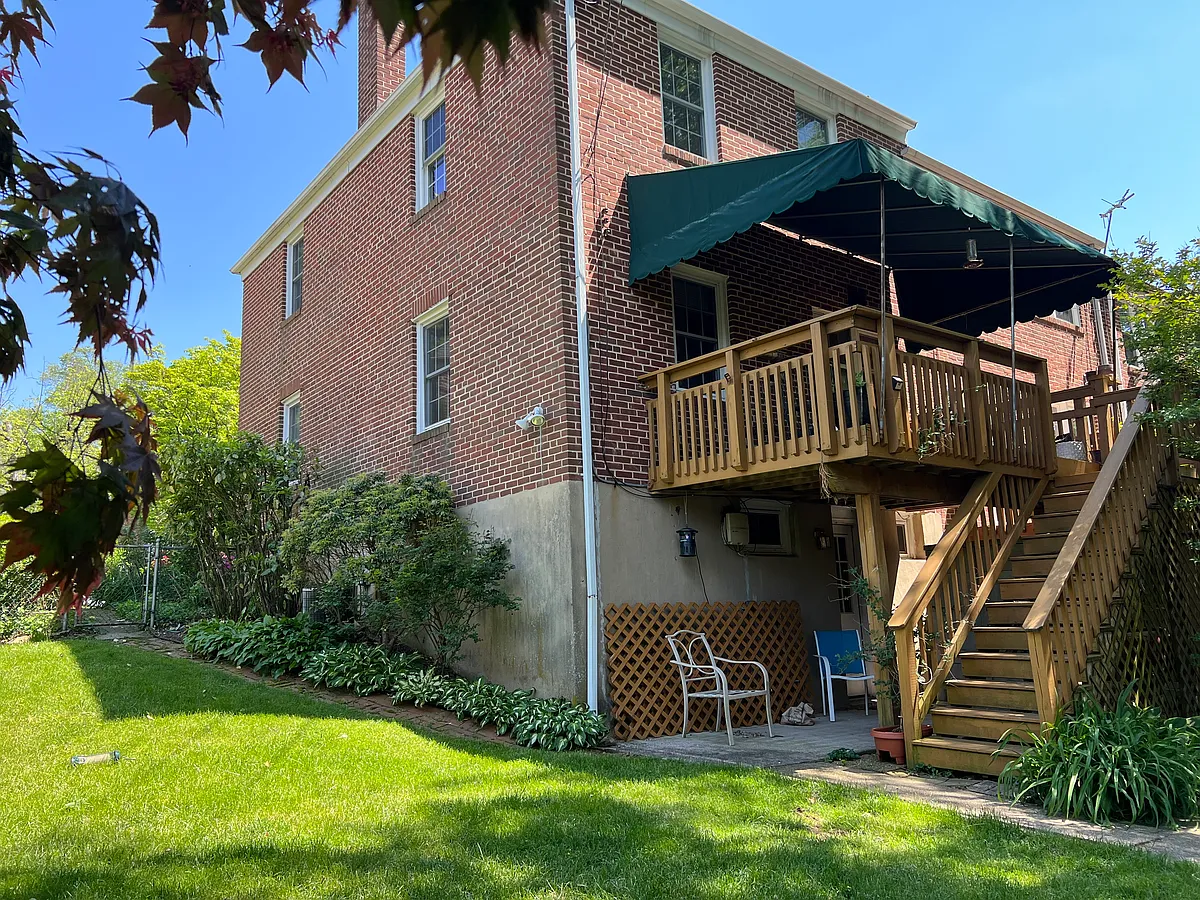 Relax in the shade of the awning - 126 Brandon Rd