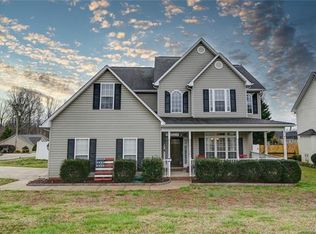 4425 Trapper Ct, Gastonia, NC 28056
