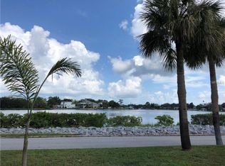 301 S Spring Blvd, Tarpon Springs, FL 34689
