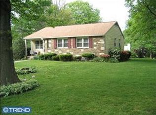 447 Plymouth Rd, Glenside, PA 19038