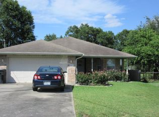 1415 S 15th St, Nederland, TX 77627