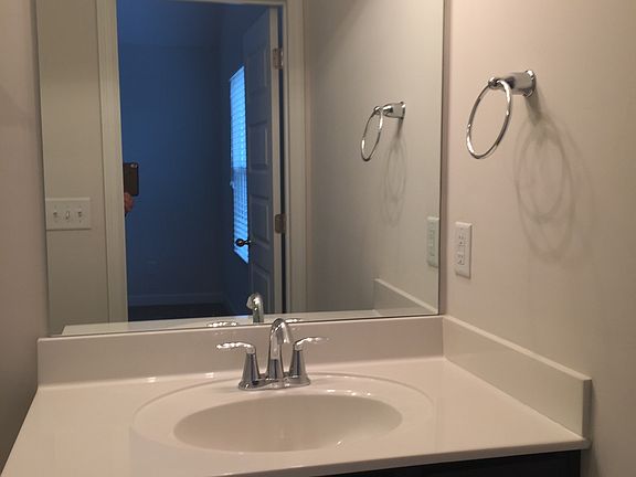 5th image of 7516 Station Dr
