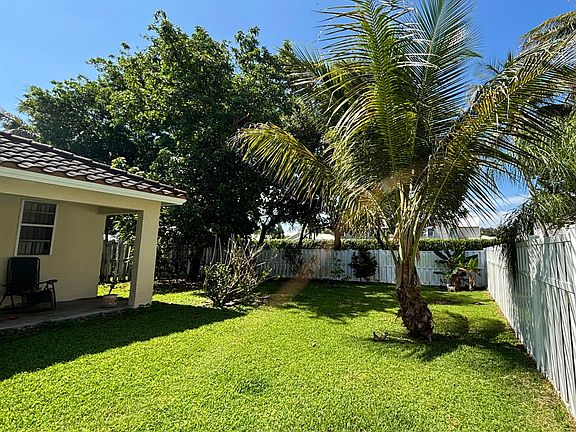 3rd image of 9532 NW 9th Court