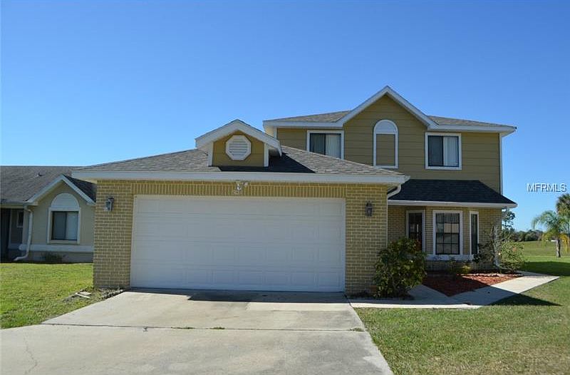 1st image of 901 Ocala Woods Ln