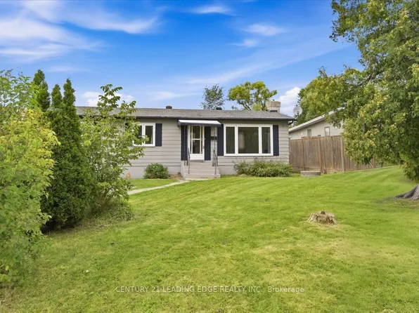300 Annsheila Dr, Georgina, ON L4P 3A5