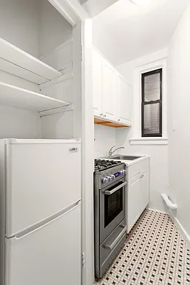 Rented by Compass | media 8