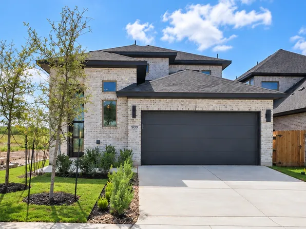 909 Woodland Lakes, New Braunfels, TX 78130