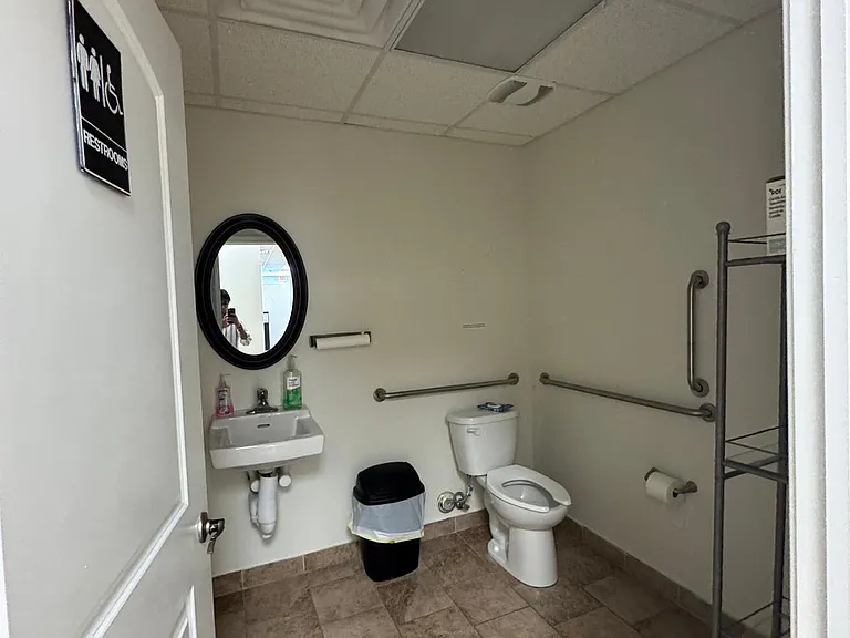 1005 Rahway Ave #11 — Photo 6