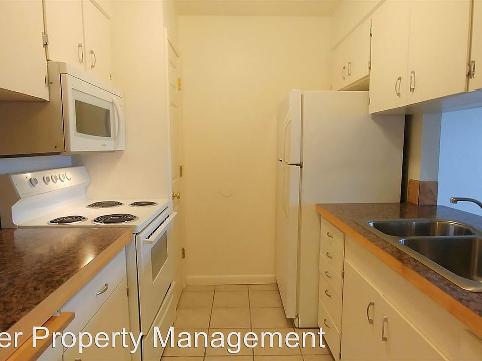 1st image of 15308 Washington Ave SW APT 3