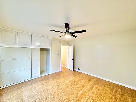 5th image of 3912 Coco Ave #1