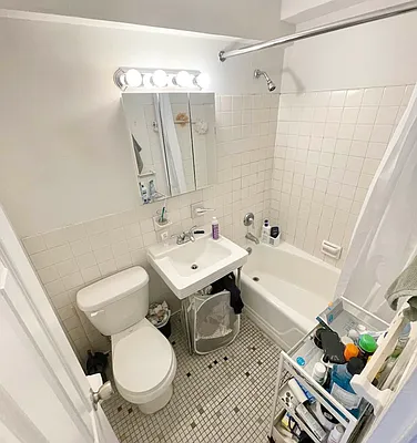 Rented by Highline Residential | media 14