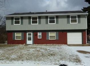 144 Thornhurst Rd, Bolingbrook, IL 60440