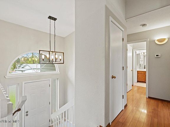 4th image of 10665 N Oxford Dr