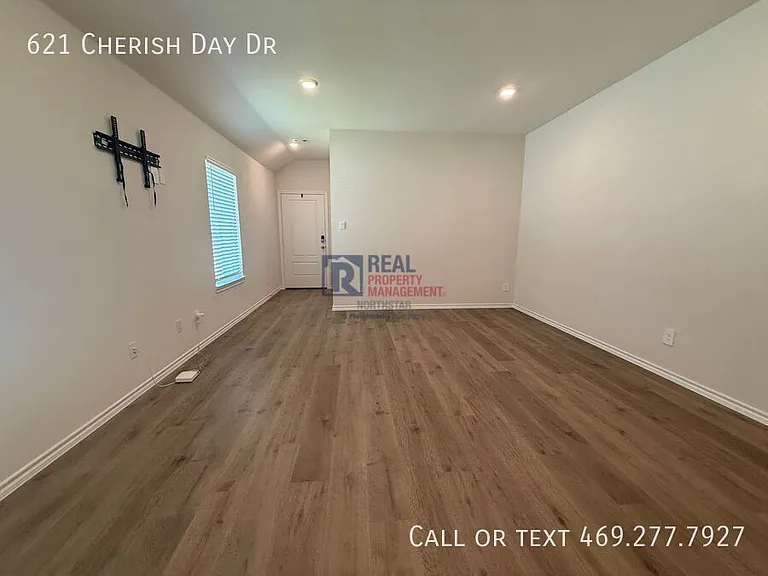 621 Cherish Day Dr — Photo 4