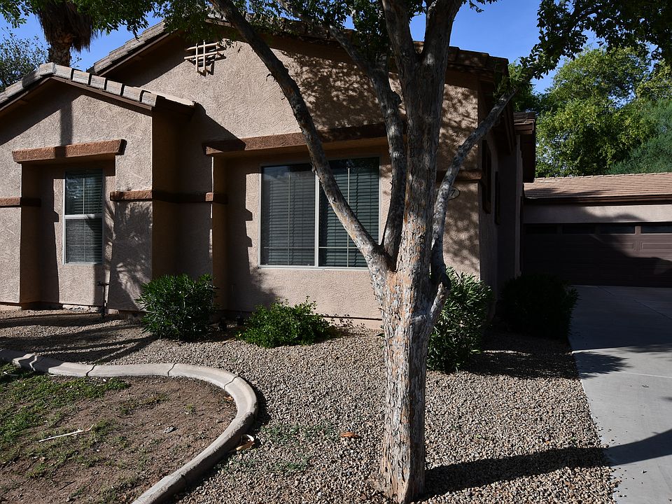 1st image of 3977 W Roundabout Cir