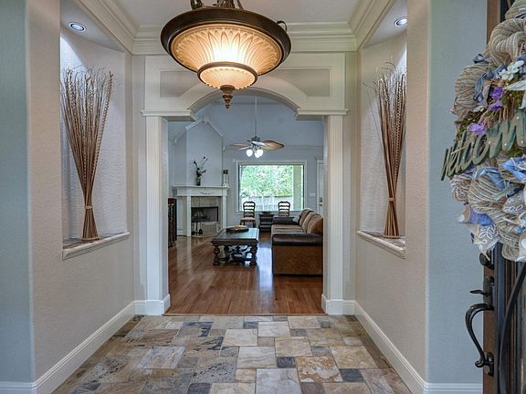 4th image of 14771 Paradise Oak Dr