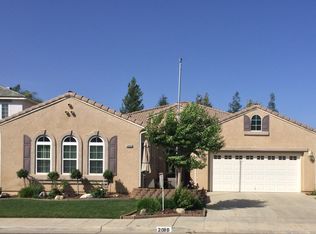 2689 Goshen Ave, Clovis, CA