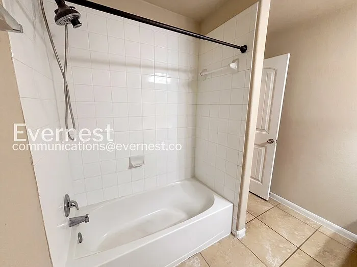 1974 Mexia Dr — Photo 12