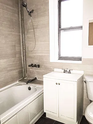 Rented by Premier Metro Realty Corp | media 25