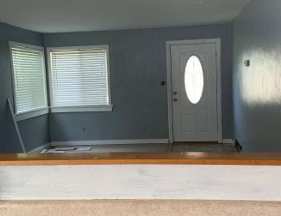 3rd image of 1397 Western Ave
