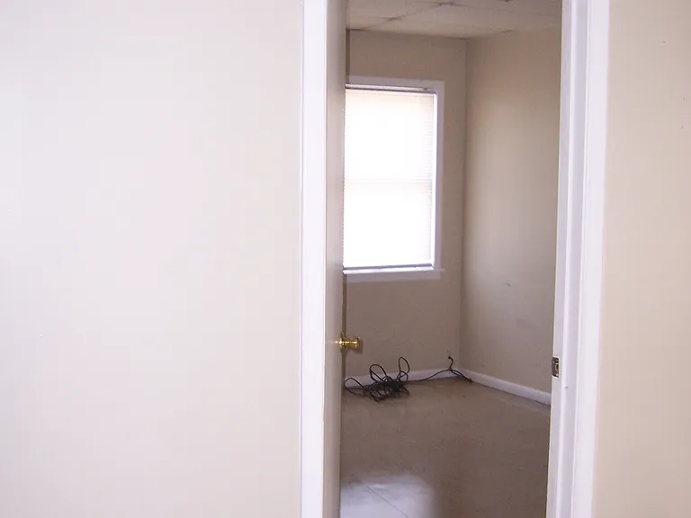 46 Lafayette Ave #1 — Photo 13