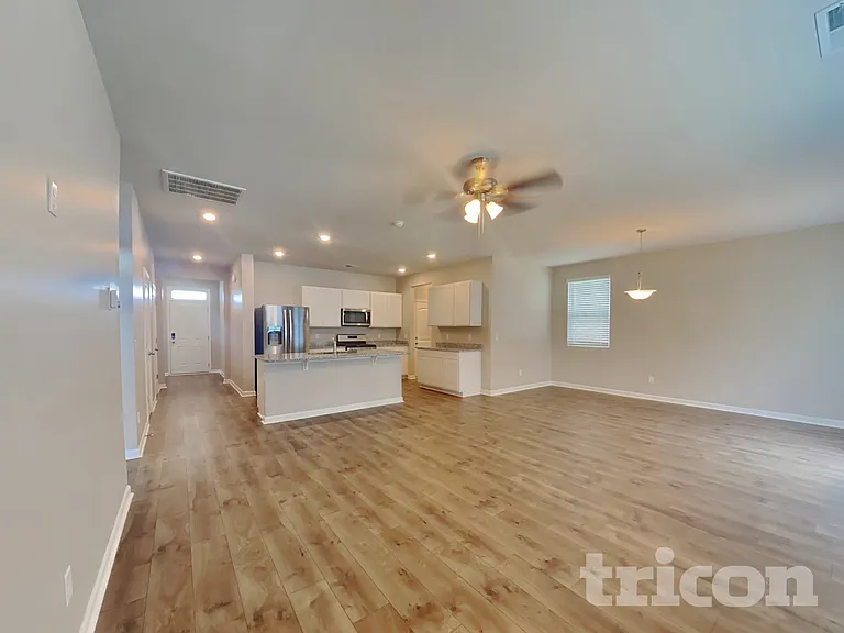 6941 Sunny Parks Dr — Photo 3