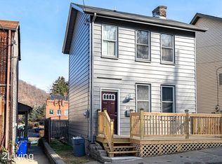 33 Acorn St, Pittsburgh, PA 15207