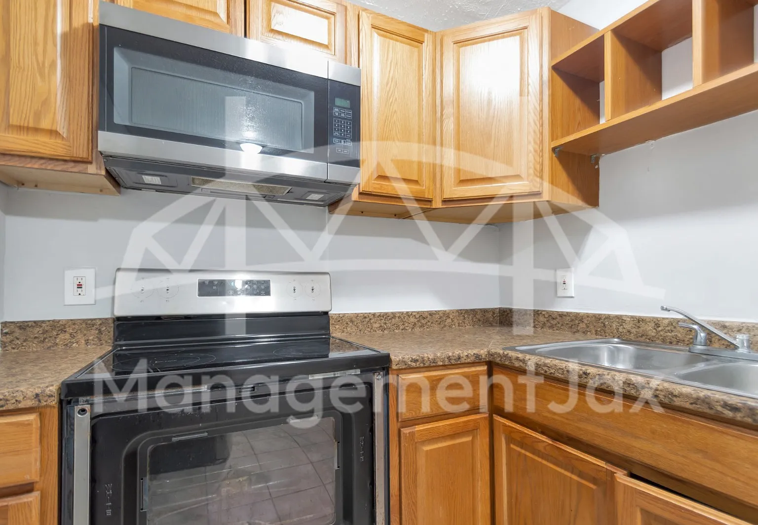 4417 N Ken Knight Dr (Osmi LLC) - 1 — Photo 4