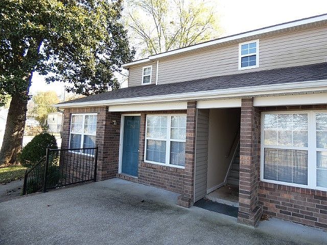1st image of 738 Greenland Dr