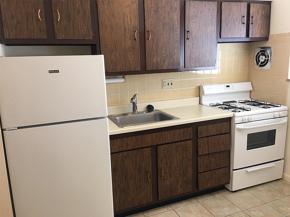 1st image of 8531 Titchfield Ct APT C
