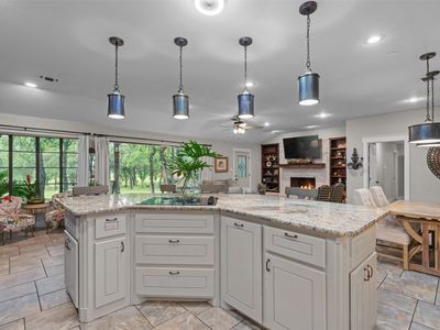 650 Spring Creek Pkwy, Weatherford, TX, 76087