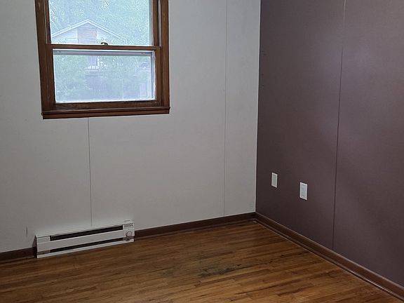5th image of 103 N Wallace St