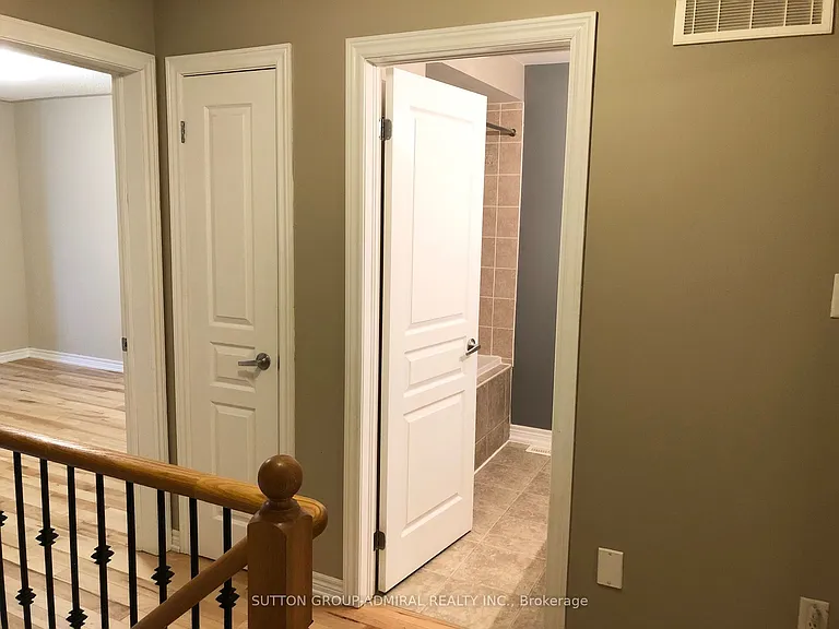 4 Stookes Cres — Photo 29