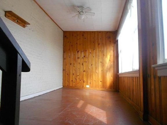 2nd image of 1917 S 48th Ct