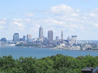 11720 Edgewater Dr APT 1017, Lakewood, OH 44107