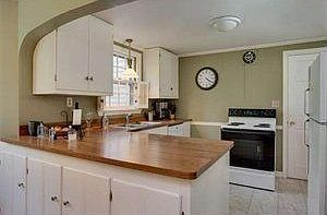 4th image of 233 Oakgrove Dr