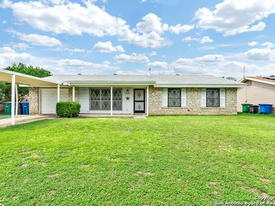5147 Village Row, San Antonio, TX, 78218