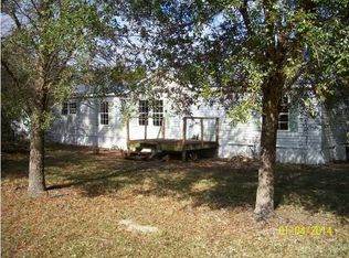261 Don Graff Rd, Freeport, FL 32439