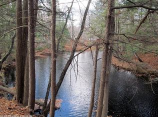 132 Captain Thomas Rd, Ogunquit, ME 03907