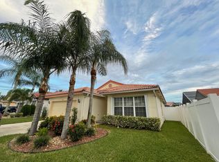 18288 SW 3rd St, Pembroke Pines, FL 33029